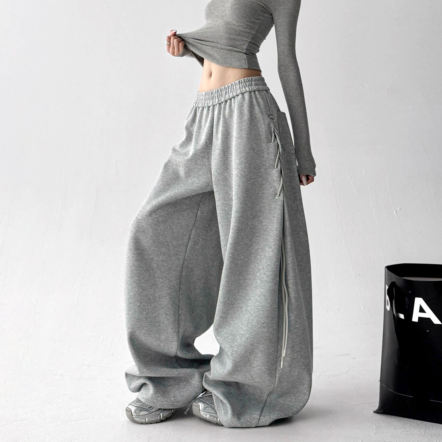 Veloura Lace Sweatpants