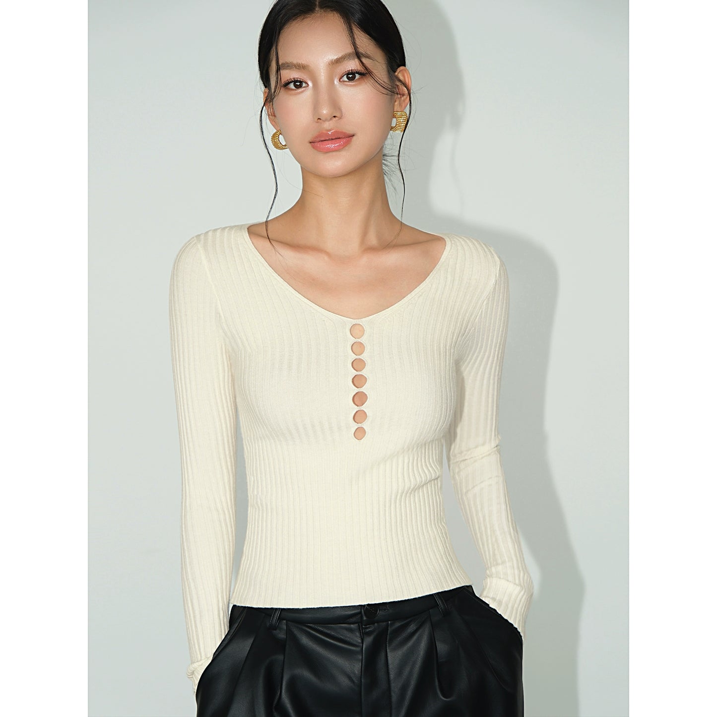 Sel Ribbed Button Top