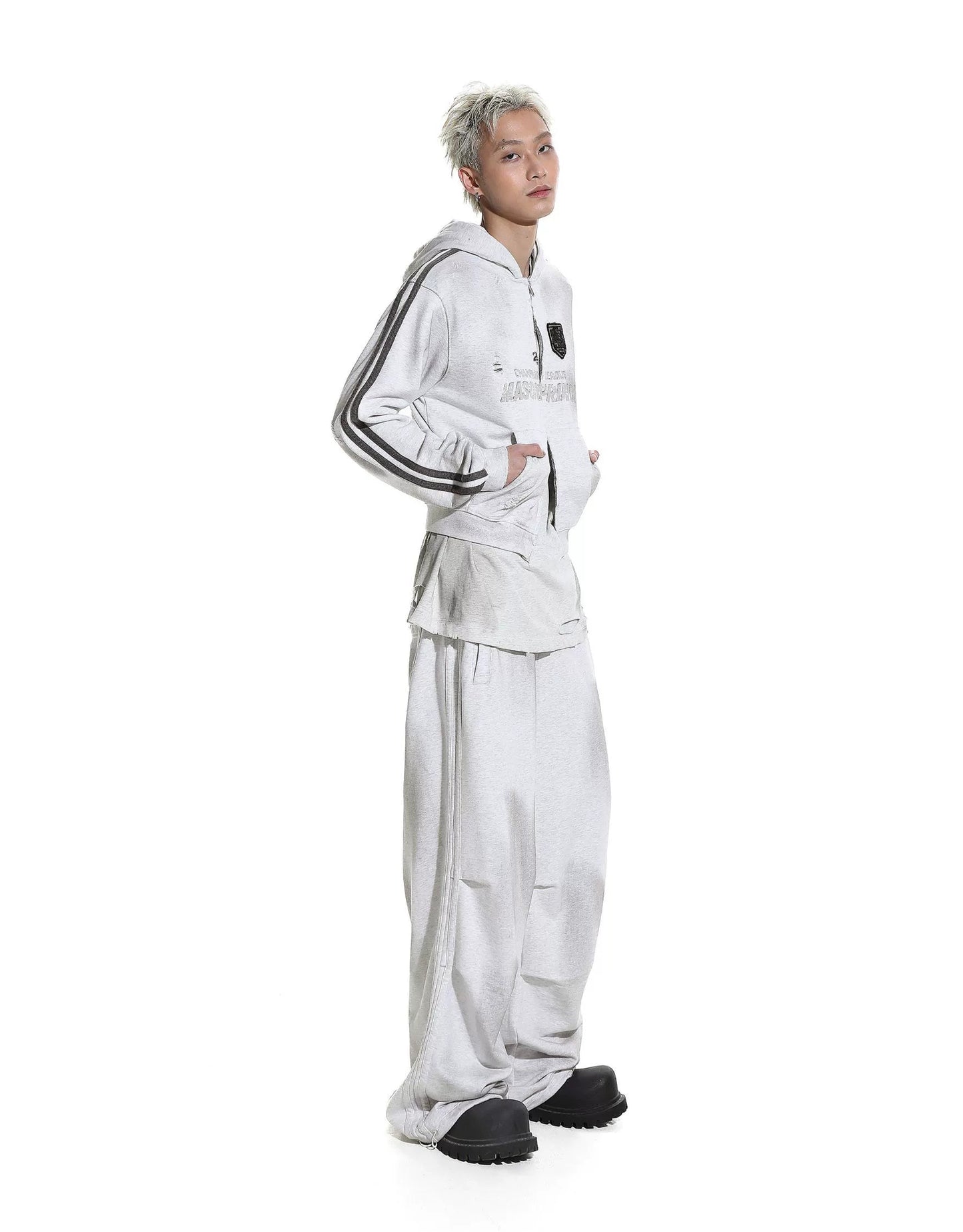 Frayed League Hoodie (Short Style)