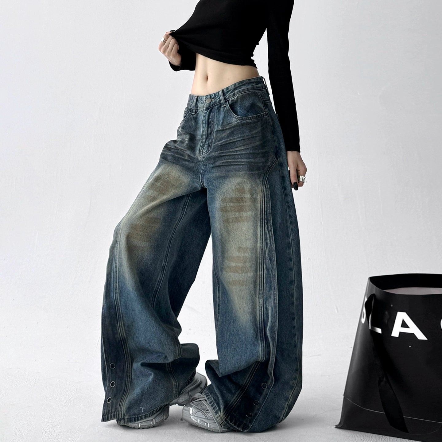 Rustfade Drape Jeans
