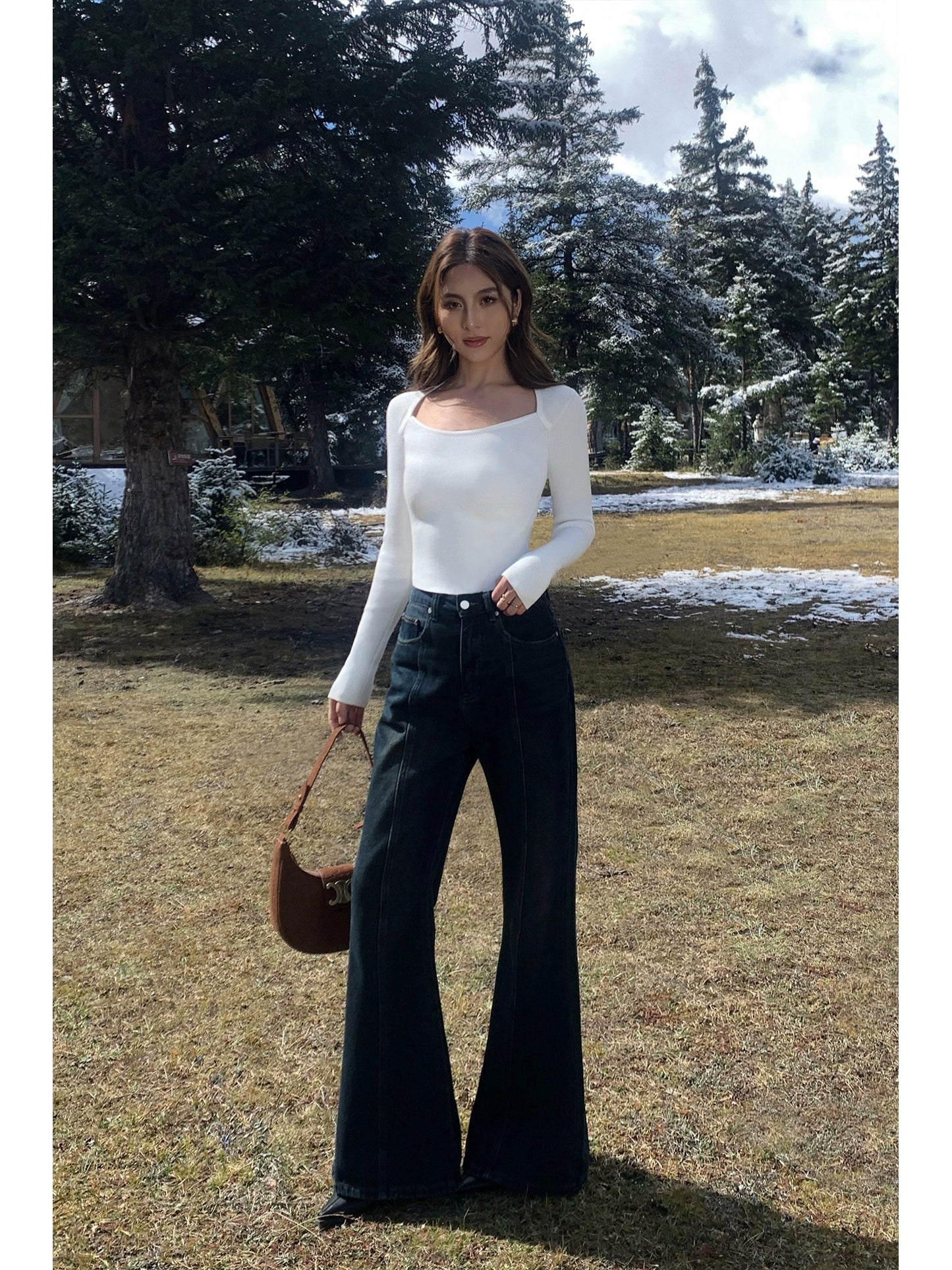 Elin Edgy Sleeve Top