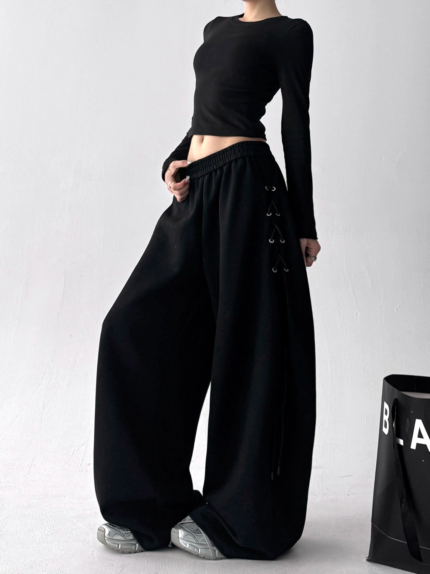 Veloura Lace Sweatpants