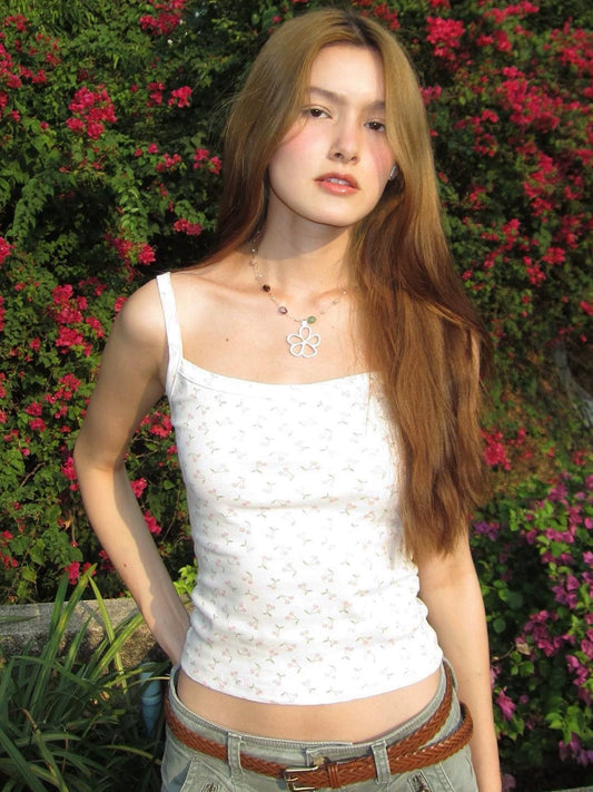 Shemoda: Berry Pop Tank | Nüra - Chic and vibrant, the Shemoda Berry Pop Tank is a stylish crop-top for women. Perfect for any occasion, it adds a pop of color to your wardrobe. - $17.00