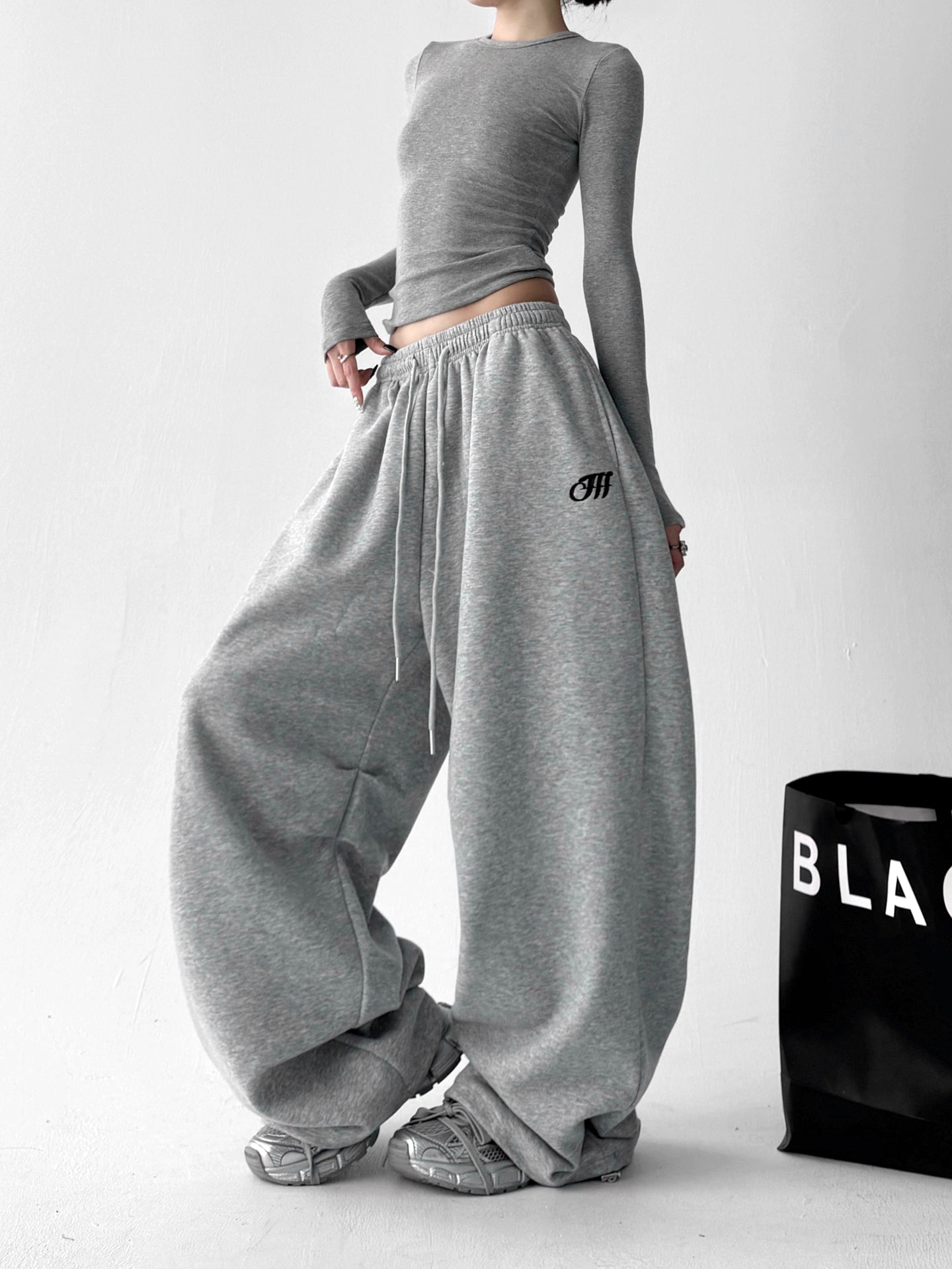 Overswell Sweatpants