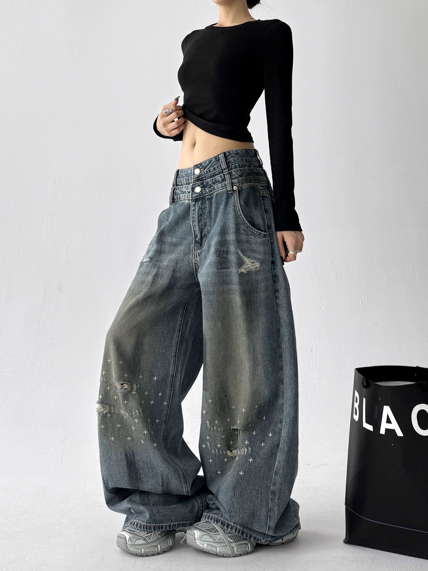 Twin Waist Ripped Jeans