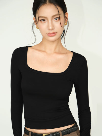Raine Chic Fitted Crop