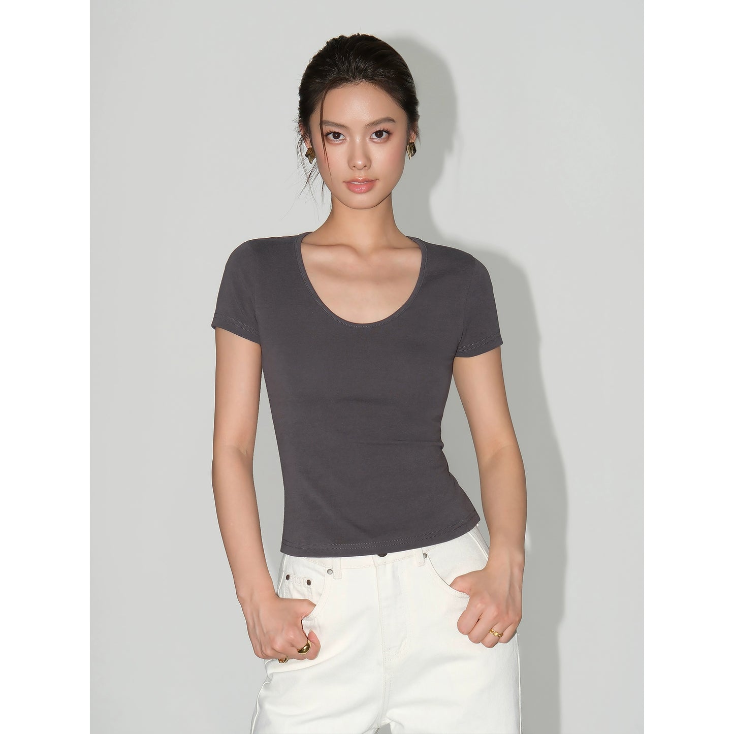 Anna Basic Tee