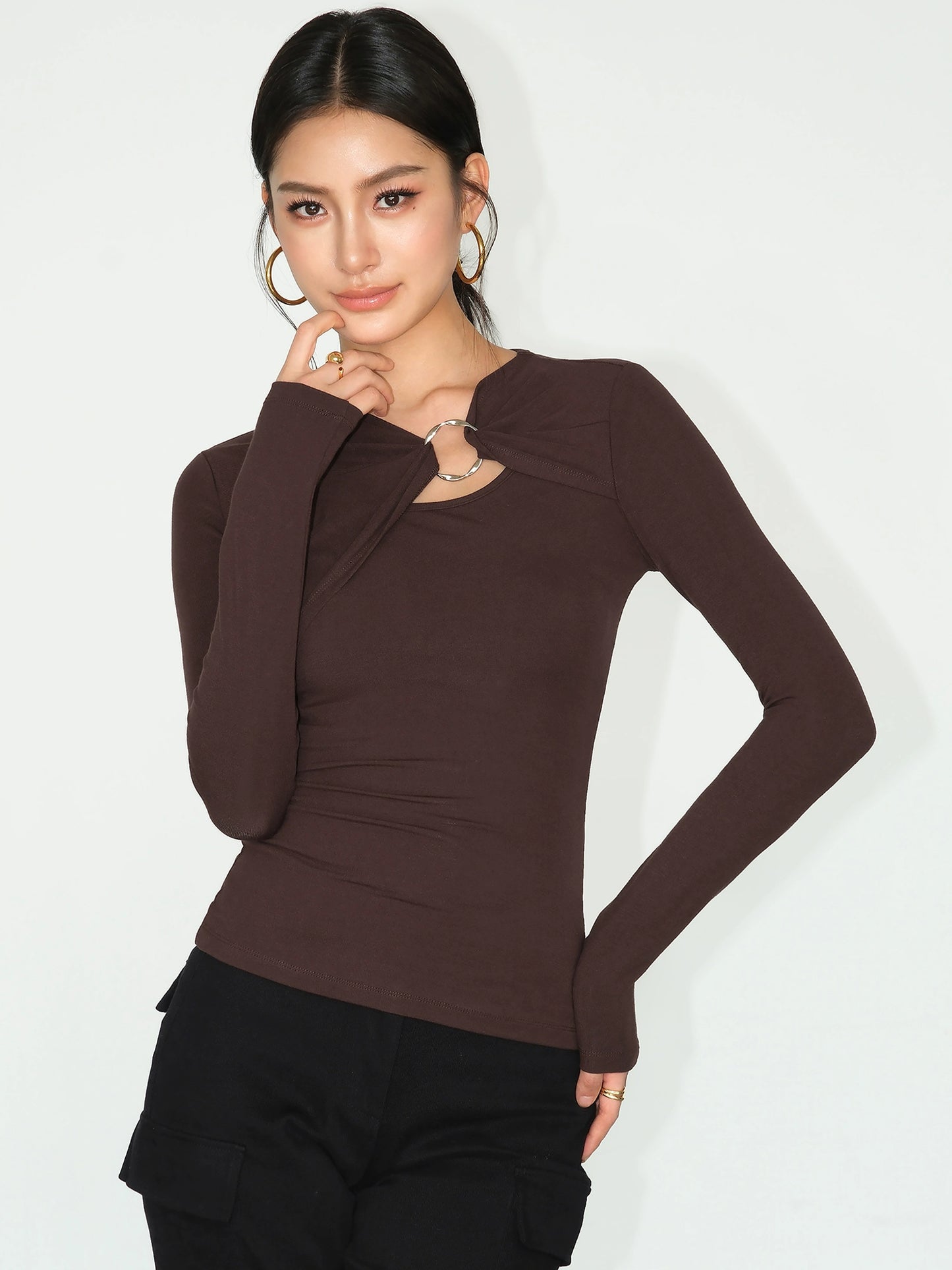 Sable Twist Detail Top