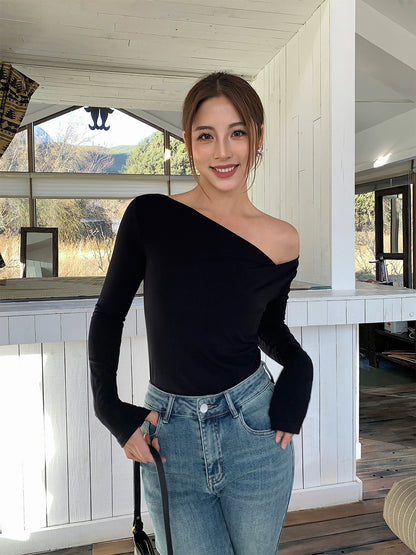 Thea Bold Angle Top