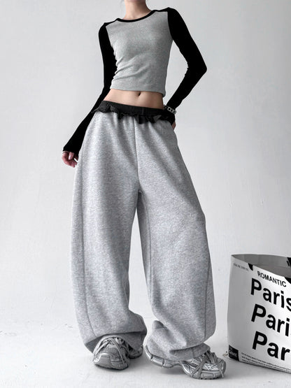 Frill Edge Sweatpants