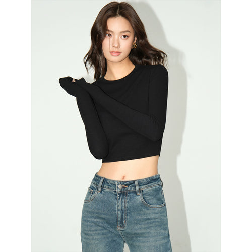 Novi Minimalist Sleek Tee