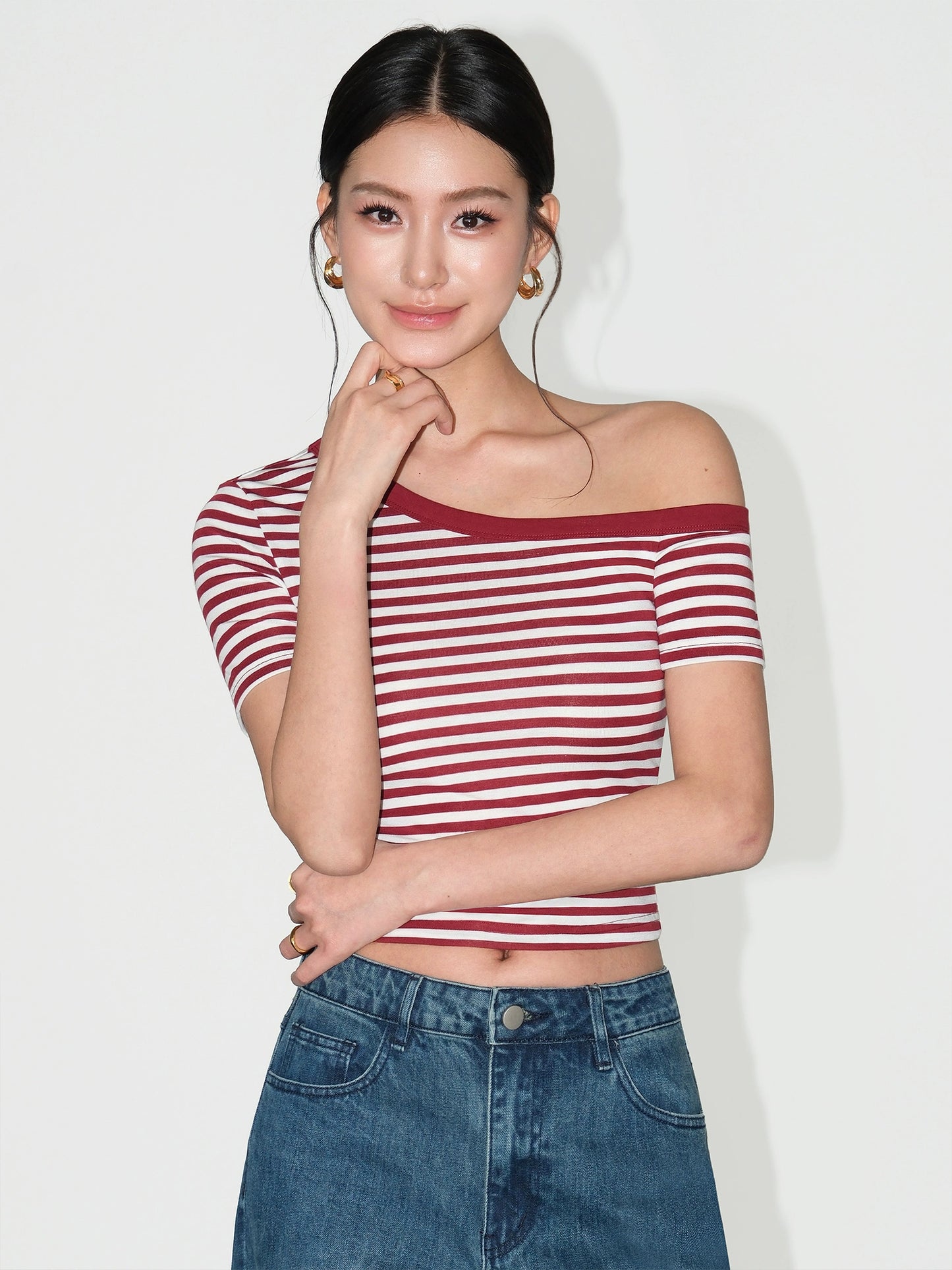 Raya Bold Line Crop