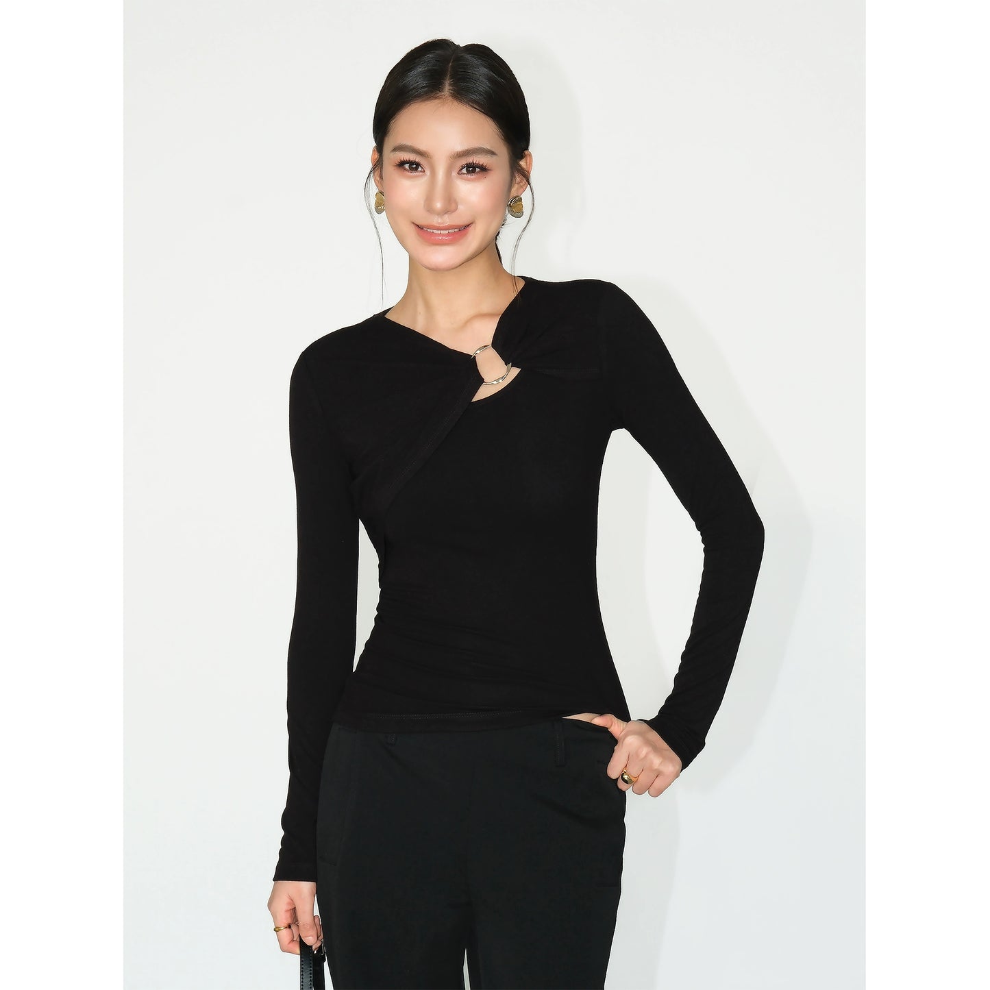 Sable Twist Detail Top