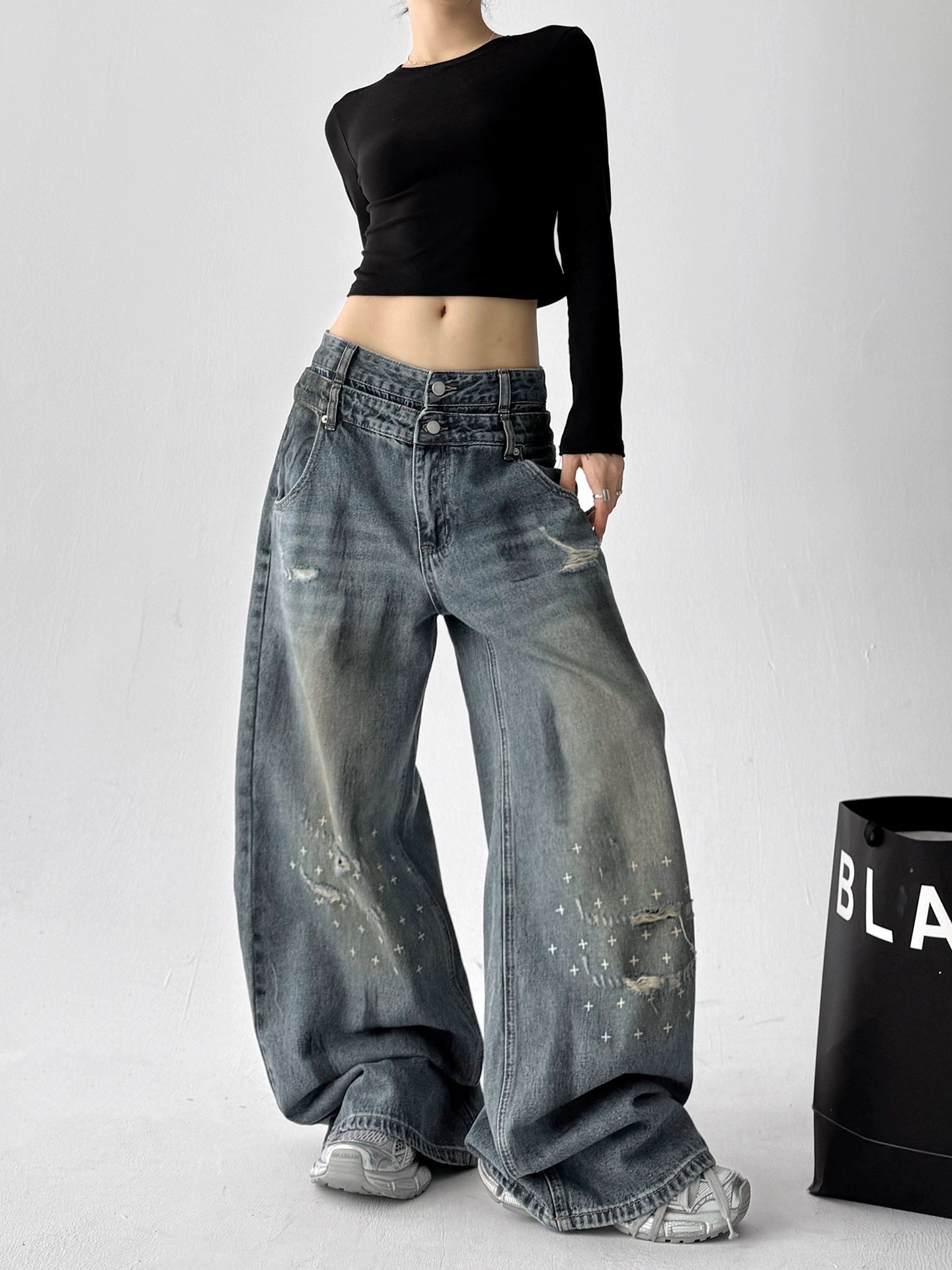 Twin Waist Ripped Jeans