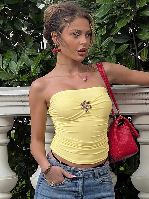 Shemoda: Hazel Sun Top | Nüra - Discover Shemoda's Hazel Sun Top: a chic strapless crop with metal detail, perfect for stylish, confident summer looks. Comfortable and trendy! - $17.00